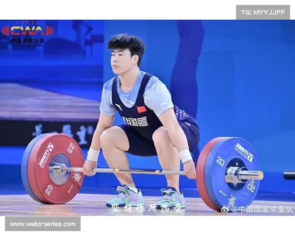 廖桂芳125公斤成旧级别绝唱 世界纪录永载史册成绝响 廖桂芳125公斤成旧级别绝唱 世界纪录永载史册成绝响